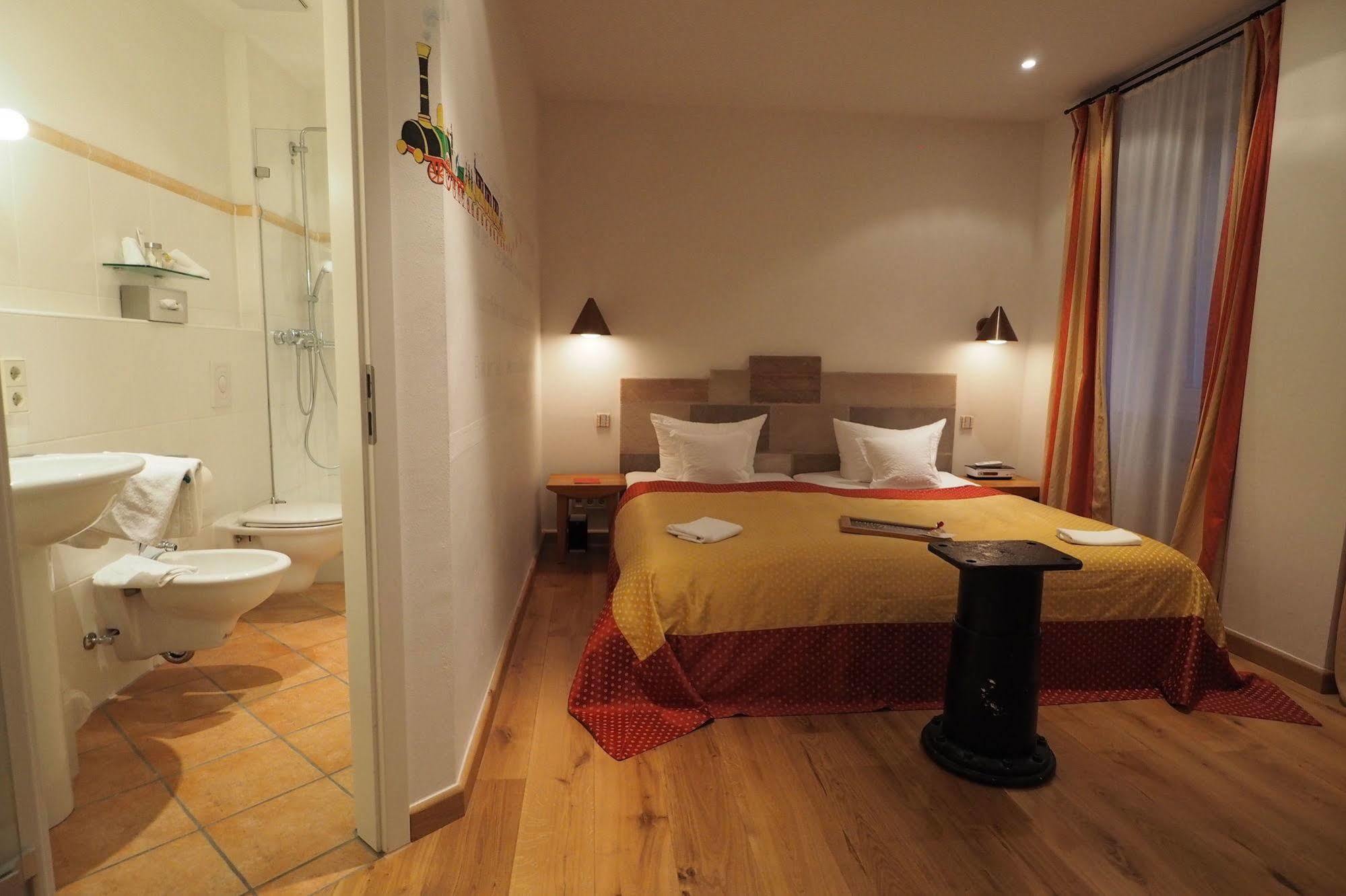 Hotel Drei Raben نورنبيرغ المظهر الخارجي الصورة
